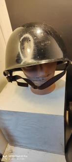 ancien casque militaire, Collections, Enlèvement