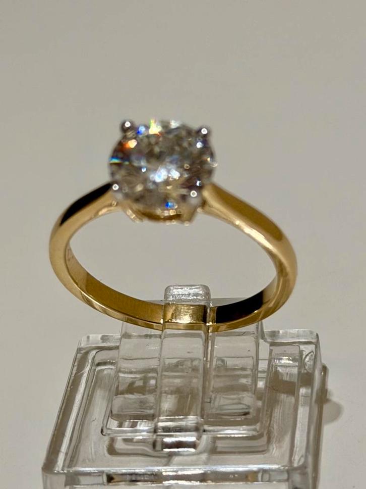 Nieuwe gouden solitaire ring met VS1 diamant van 2.00ct!, Bijoux, Sacs & Beauté, Bagues, Neuf, Femme, 17 à 18, Jaune, Or, Avec pierre précieuse