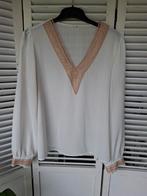 Bloes met v-hals beige maat XL 44 soepel vallend, Ophalen of Verzenden, Zo goed als nieuw, Maat 42/44 (L), Beige