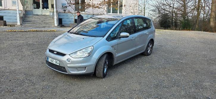 Ford S-MAX, Autos, Ford, Particulier, S-Max, Vitres électriques, Diesel, Euro 4, 5 portes, Boîte manuelle, Argent ou Gris, Noir