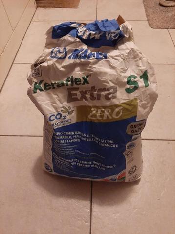 Rest tegellijm badkamer Mapei Keraflex beschikbaar voor biedingen