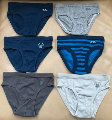 Sous-vêtements garçon…. Slips …. Petit Bateau…. 3 ans beschikbaar voor biedingen