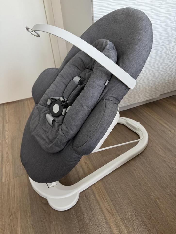 STOKKE Steps – Wipstoel / Bouncer (zonder stoelbasis), Kinderen en Baby's, Kinderstoelen, Zo goed als nieuw, Overige typen, Gordel(s)
