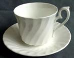 DELFESTA STAFFORDSHIRE ENGLAND kop en schotel wit H6cm O7cm, Huis en Inrichting, Keuken | Servies, Verzenden, Zo goed als nieuw