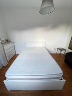 140x200 bed met 30cm matras, Comme neuf, Enlèvement ou Envoi