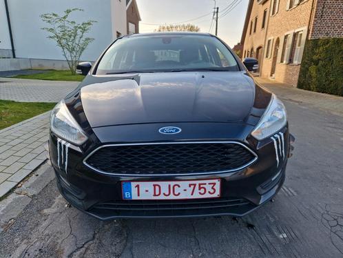 Ford Focus (12/2015)  Euro 6B, Auto's, Ford, Particulier, Focus, Airbags, Airconditioning, Bluetooth, Bochtverlichting, Boordcomputer