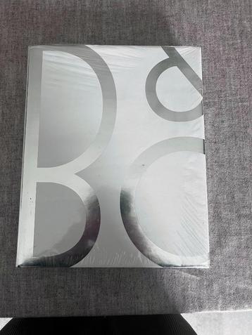 Bang & Olufsen, From Spark to Icon beschikbaar voor biedingen