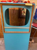 Poppenkast met poppen, Enlèvement, Utilisé, Maison de poupées