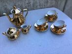 Goudkleurig Mokka serviesje 6 personen Bavaria met stempel, Antiek en Kunst, Ophalen