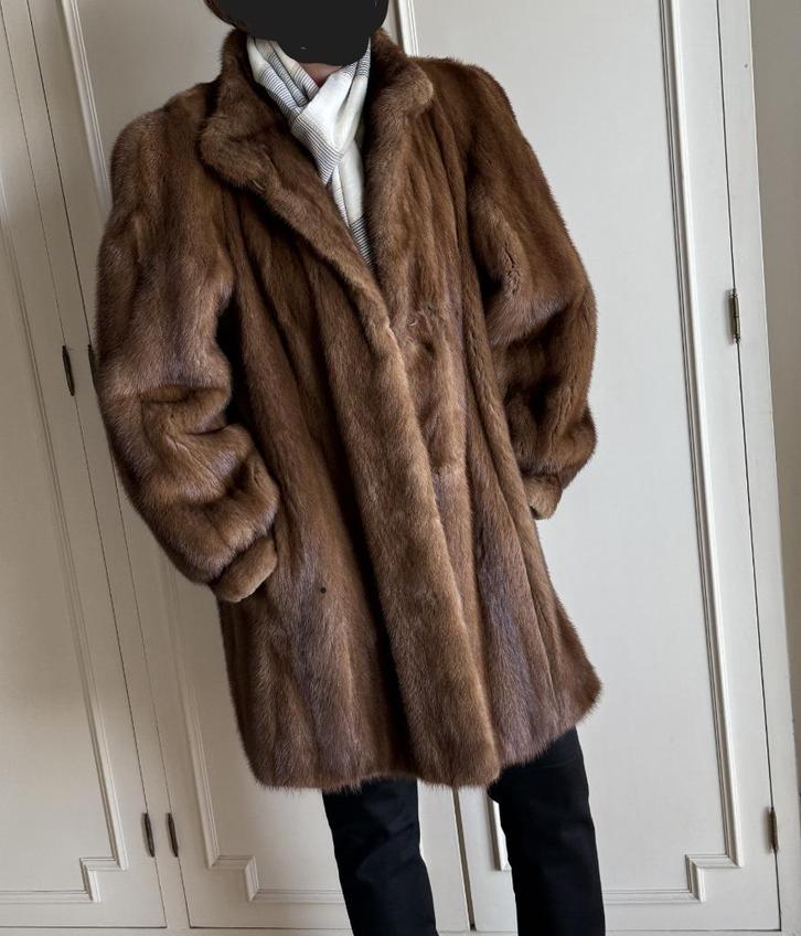 Prachtige bruine nertsmantel met volle huid, maat 42-44, Kleding | Dames, Jassen | Winter, Gedragen, Maat 42/44 (L), Bruin, Ophalen