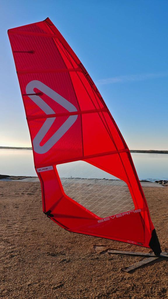 Severne Blade 5.0 2025 | windsurf zeil, Watersport en Boten, Windsurfen, Gebruikt, Zeil, Met draagtas, Minder dan 5 m², Ophalen of Verzenden