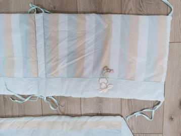Tour de lit ou parc bebe confort 2 pieces beschikbaar voor biedingen