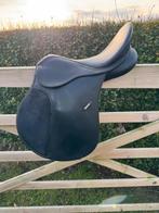 Wintec veelzijdigheidszadel 17,5 inch, Dieren en Toebehoren, Ophalen, Gebruikt, Springen