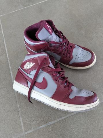 Sportschoenen Nike air Jordan maat 42 beschikbaar voor biedingen