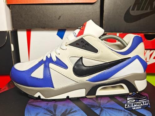 Nike Air Structure Triax 'Persian Violet' EU42.5 2022, Kleding | Heren, Schoenen, Gedragen, Sneakers, Wit, Ophalen of Verzenden