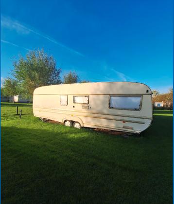 Caravan Tabbert dubbele as 8m camping stacaravan woonwagen