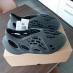 Yeezy foam rnr onyx (46), Baskets, Noir, Adidas Yeezy, Enlèvement