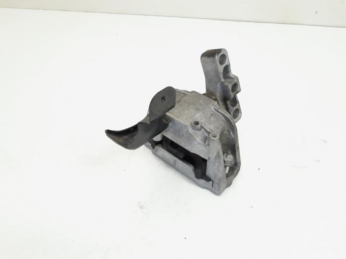 Motorsteun van een Volkswagen Scirocco, Auto-onderdelen, Ophanging en Onderstel, Volkswagen, Gebruikt, 3 maanden garantie, Ophalen of Verzenden