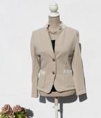 Prachtige originele glanzende S/M blazer, Kleding | Dames, Jasjes, Kostuums en Pakken, Ophalen of Verzenden, Zo goed als nieuw