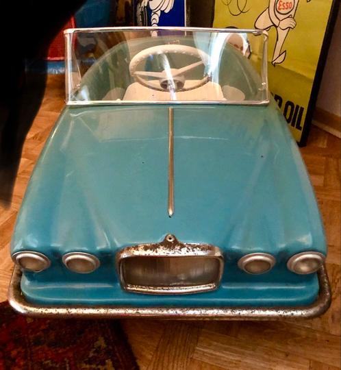 1970s Triang Jaguar Mk X Trapauto, Antiek en Kunst, Antiek | Speelgoed, Ophalen