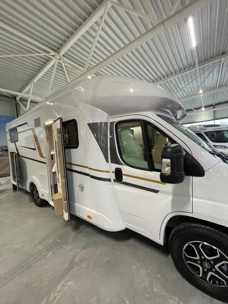 Eura Mobil PRS 720 EF, Caravans en Kamperen, Mobilhomes, Bedrijf, Eura Mobil, Fiat, Automaat, Ophalen