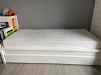 Lit IKEA comme neuf avec matelas impeccable, Maison & Meubles, Comme neuf