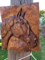 Reliëf sculptuur paardenhoofd gesigneerd, Antiek en Kunst, Kunst | Beelden en Houtsnijwerken, Ophalen