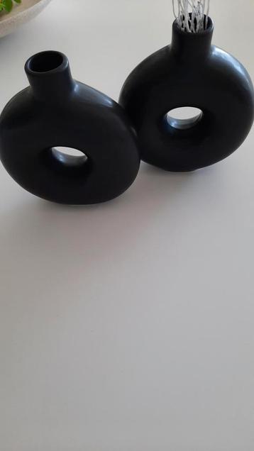 2 mooie vaasjes perfekte staat, Ophalen of Verzenden, Zo goed als nieuw