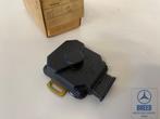 NOS gasklephuisschakelaar D-Jetronic Mercedes-Benz W114 250C, -, Nieuw, Ophalen of Verzenden, -