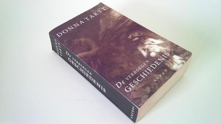 Donna Tartt, De Verborgen Geschiedenis, Boeken, Romans, Ophalen of Verzenden
