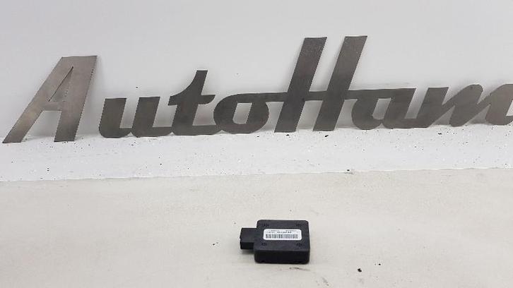 GPS ANTENNE Ford Fiesta 6 (JA8) (01-2008/01-2018), Auto-onderdelen, Elektronica en Kabels, Ford, Gebruikt