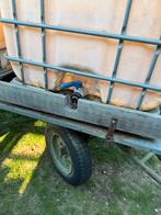 Kar met 2 toon water tractor, Ophalen