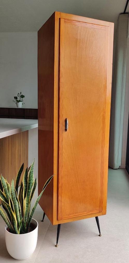 Prachtige vintage 1 deurs kleerkast, Huis en Inrichting, Kasten | Kleerkasten, Zo goed als nieuw, Met deur(en), Met plank(en)