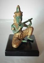 Thais bronzen beeldje van een fluitspeler, Antiek en Kunst, Verzenden, Brons