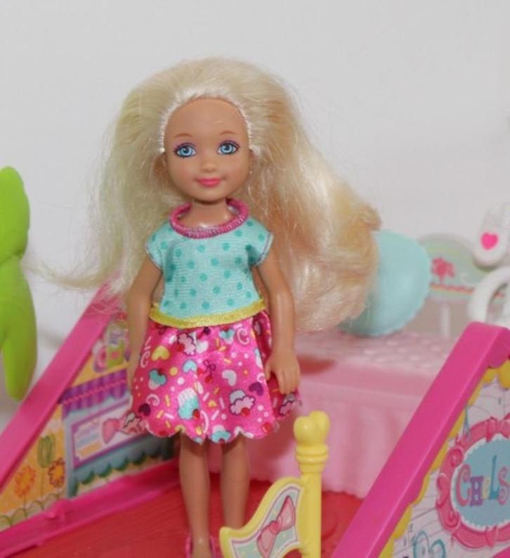Barbie Chelsea Clubhouse Playset, Kinderen en Baby's, Speelgoed | Poppen, Zo goed als nieuw, Barbie, Ophalen of Verzenden