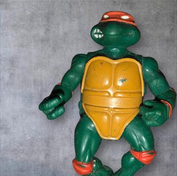 Vintage figuur van een ninjaschildpad uit 1988 beschikbaar voor biedingen
