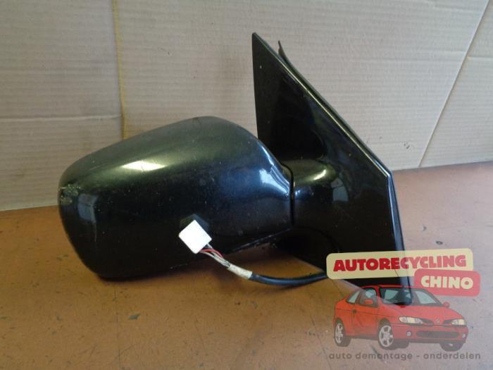 Buitenspiegel rechts van een Toyota Yaris, Auto-onderdelen, Spiegels, Toyota, Gebruikt, 3 maanden garantie, Ophalen of Verzenden
