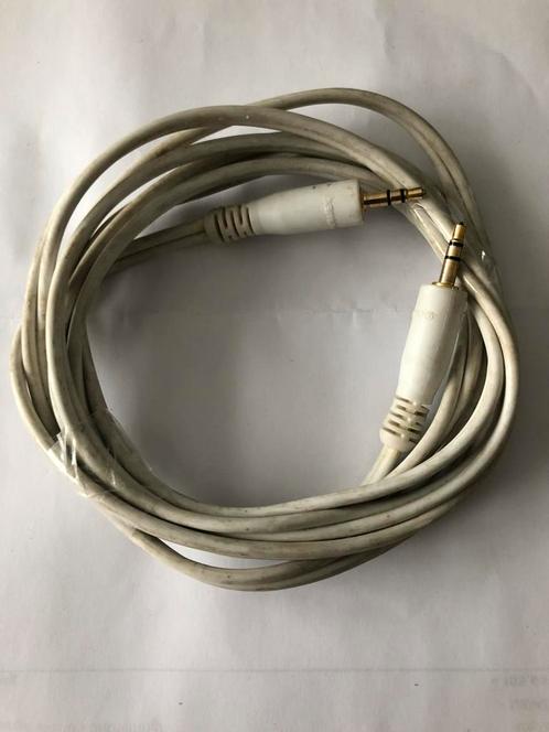 AUX kabel 3.5mm jack – 2m10 – Male to Male – Audiokabel, Audio, Tv en Foto, Audiokabels en Televisiekabels, Zo goed als nieuw