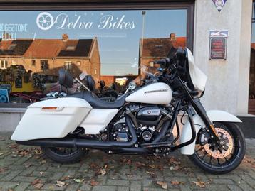 Harley FLHXS Streetglide Spec- 2018- 15724 km, Motoren, 2 cilinders, 1745 cc, Bedrijf, Meer dan 35 kW