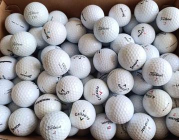 Ballen in perfecte staat beschikbaar voor biedingen