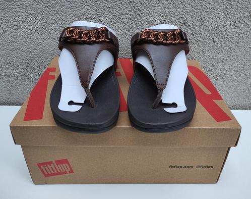 FitFlop Lottie Chain Toe-Thongs Teenslippers mt 39, Kleding | Dames, Schoenen, Nieuw, Slippers, Bruin, Ophalen of Verzenden