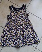 nieuw donker blauw bloemekes kleedje mt 98, Kinderen en Baby's, Ophalen of Verzenden, Nieuw, Meisje, Jurk of Rok