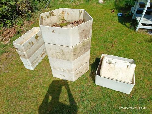 12 plastic bloembakken, Tuin en Terras, Bloembakken en Plantenbakken, Ophalen