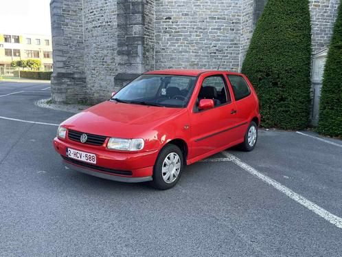 Volkswagen Polo *oldtimer*, Auto's, Volkswagen, Particulier, Polo, Benzine, Stadsauto, 3 deurs, Handgeschakeld, Rood, Grijs, Stof