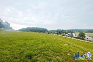 Terrain à vendre à Bievre (Naomé) beschikbaar voor biedingen