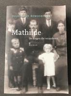 Mathilde - Julien Van Remoortere, Boeken, Ophalen of Verzenden, Gelezen