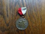 Medaille WOII "Erkentelijkheid voor hulp", Autres, Enlèvement ou Envoi, Ruban, Médaille ou Ailes