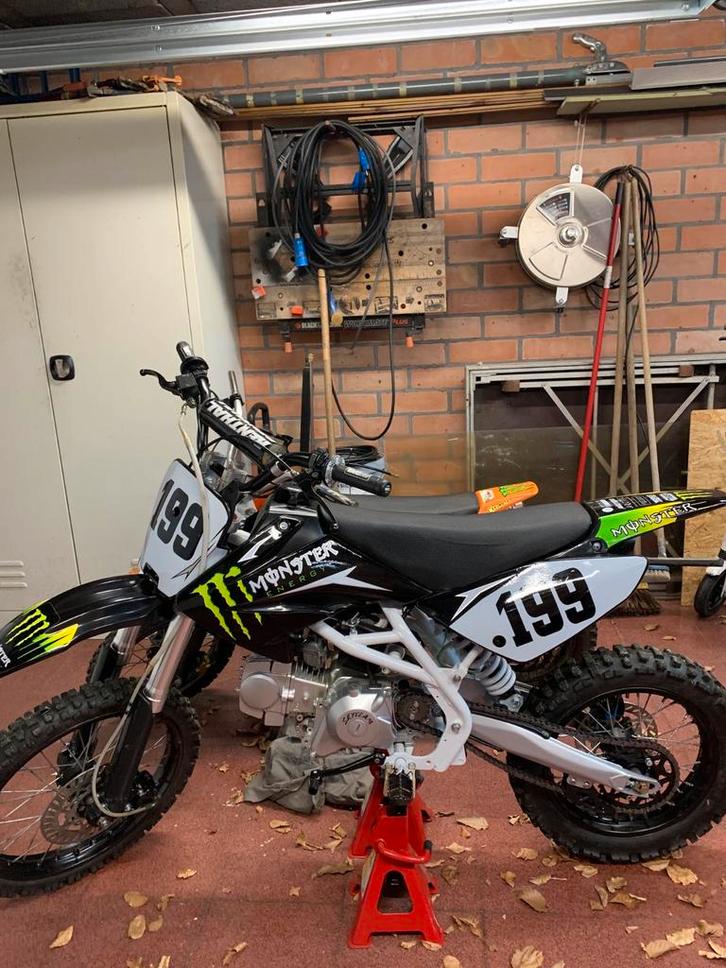 Pitbike 125cc, Fietsen en Brommers, Brommers | Crossbrommers, Zo goed als nieuw, Ophalen