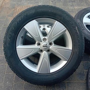 Winterbanden velgen Volvo XC40 17inch 5x108 7&5mm profiel ❄️ beschikbaar voor biedingen