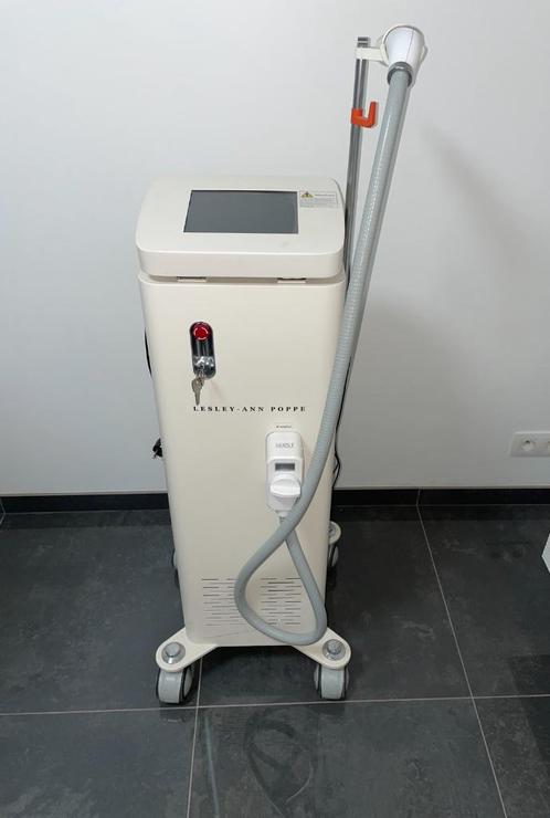 Yag laser ( Carbon laser ), Elektronische apparatuur, Persoonlijke Verzorgingsapparatuur, Zo goed als nieuw, Ophalen of Verzenden